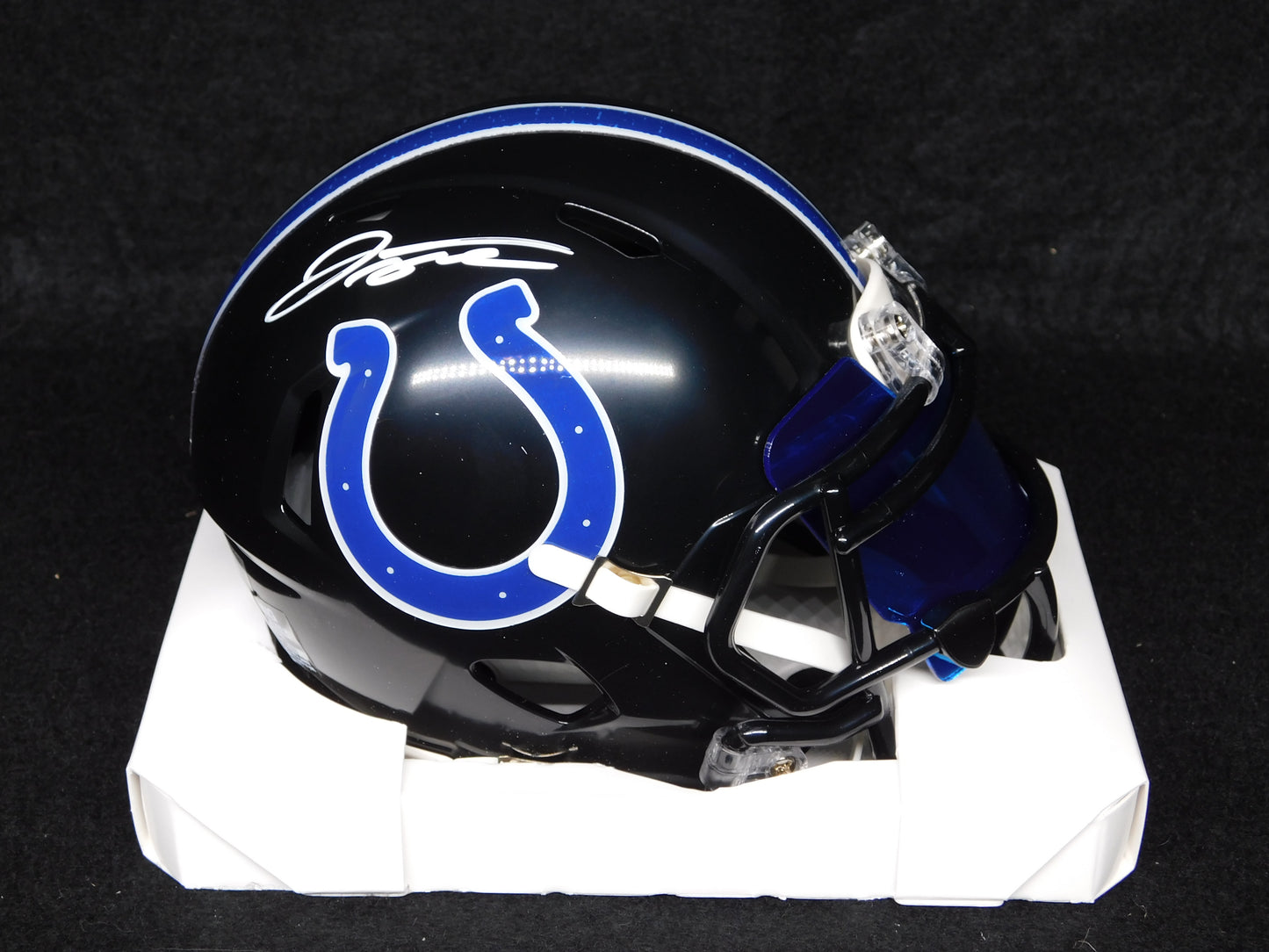 Jonathan Taylor Signed Autographed Indianapolis Colts Alternate Speed Mini Helmet & Visor Fanatics COA