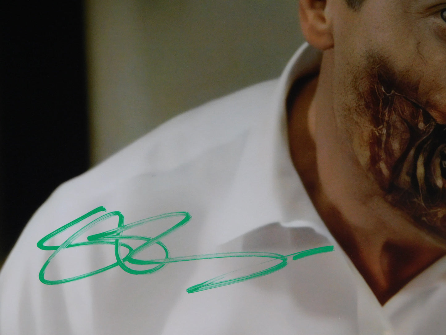 Sasha Roiz Signed / Autographed 8x10 Photo Grimm JSA COA