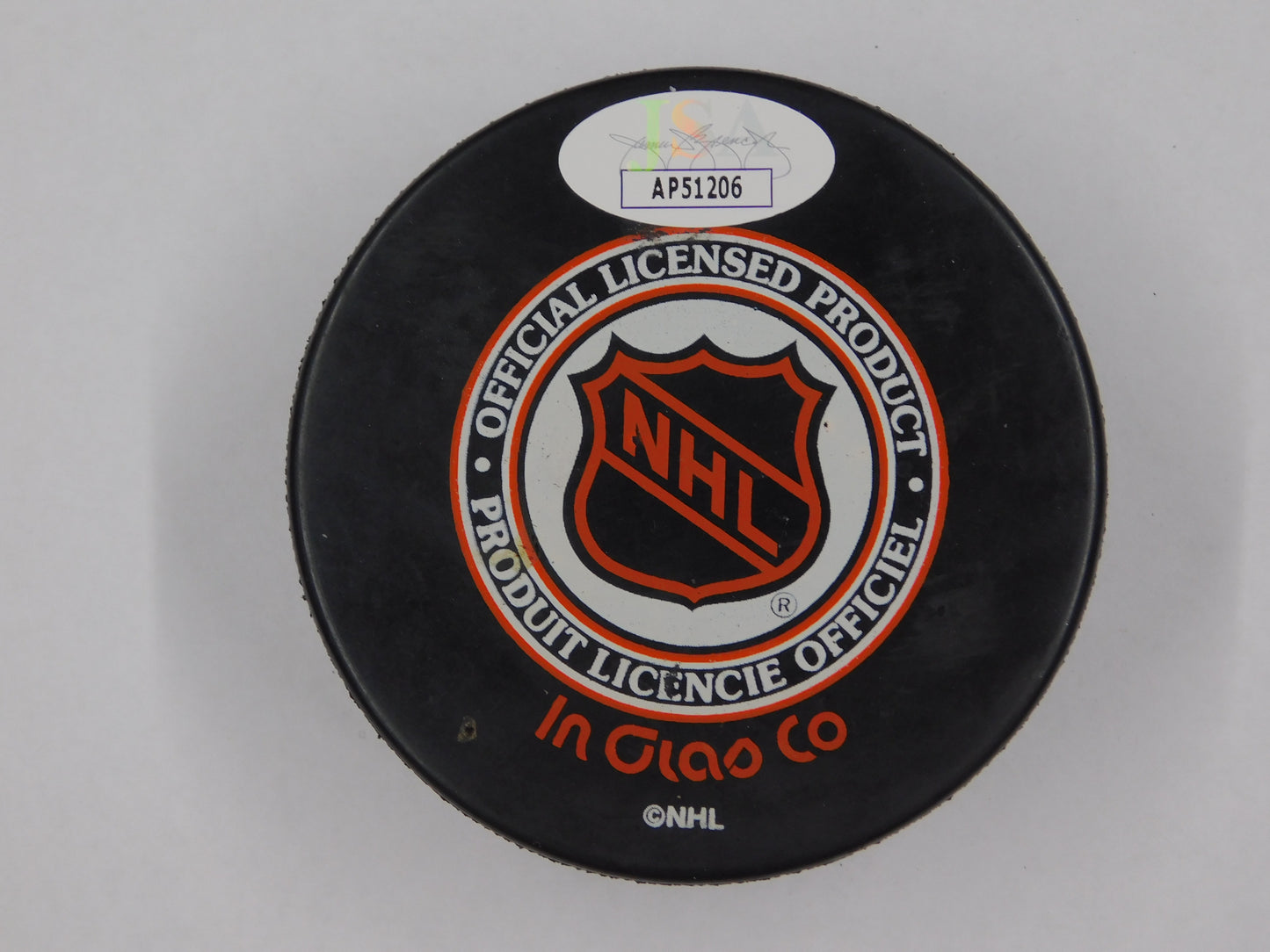 Mark Messier Signed Autographed Hockey Puck Edmonton Oilers Rangers JSA COA