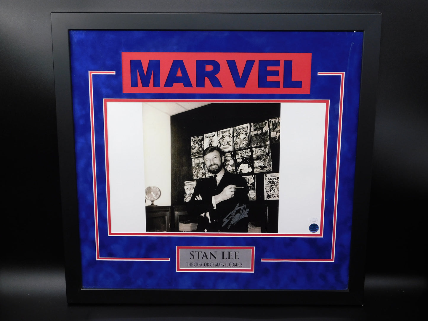 Stan Lee Signed Autographed Framed 11x17 Photo Marvel Comics Creator JSA LOA D