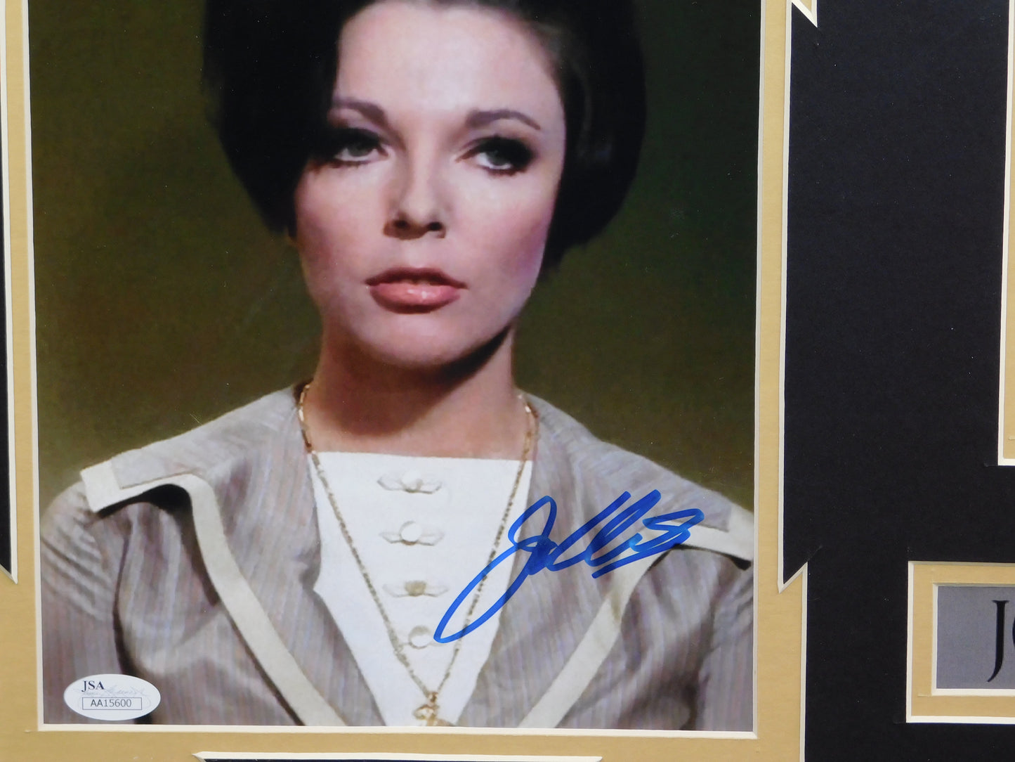 Joan Collins Signed Autographed Framed 8x10 Photo Dynasty Emmy Award Winner JSA COA A