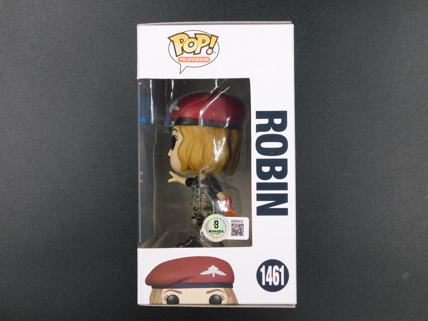 Maya Hawke Signed Autographed Funko Pop 1461 Robin Stranger Things BAS COA