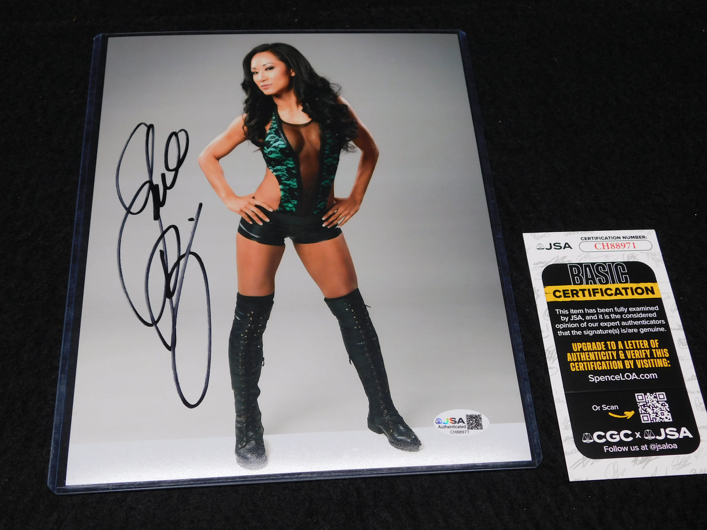 Gail Kim Signed Autographed 8x10 Photo TNA Knockout Womens Champion WWE AEW JSA COA (A)