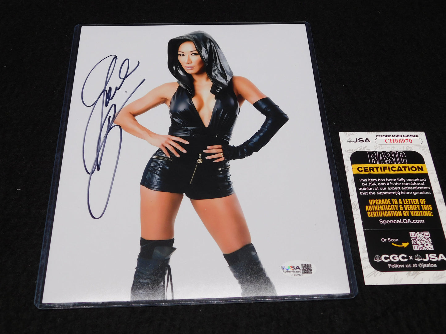 Gail Kim Signed Autographed 8x10 Photo TNA Knockout Womens Champion WWE AEW JSA COA (B)