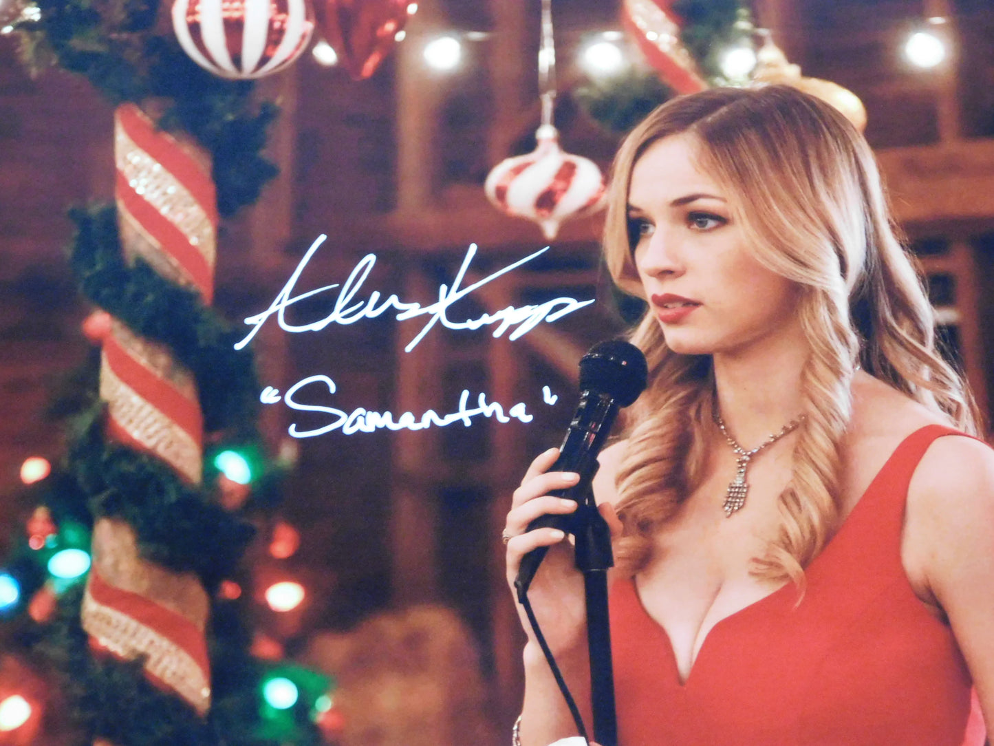 Alexis Knapp Signed / Autographed 11x14 Hallmark Photo JSA COA