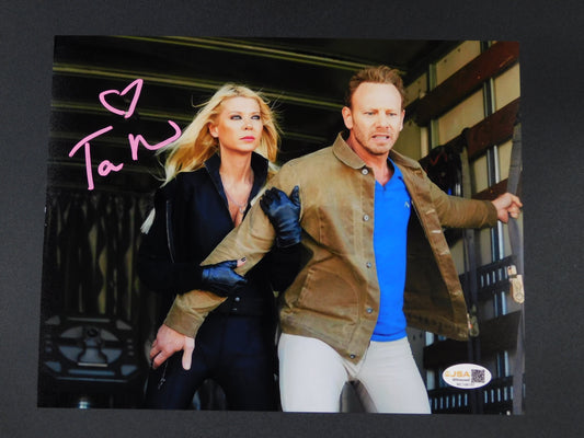 Tara Reid / Autographed 8x10 Photo JSA COA American Pie