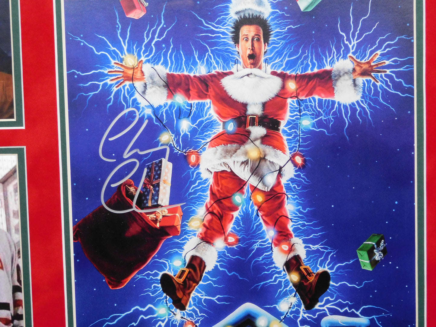 Chevy Chase Signed Autographed Framed 11x17 Photo Christmas Vacation BAS COA Red