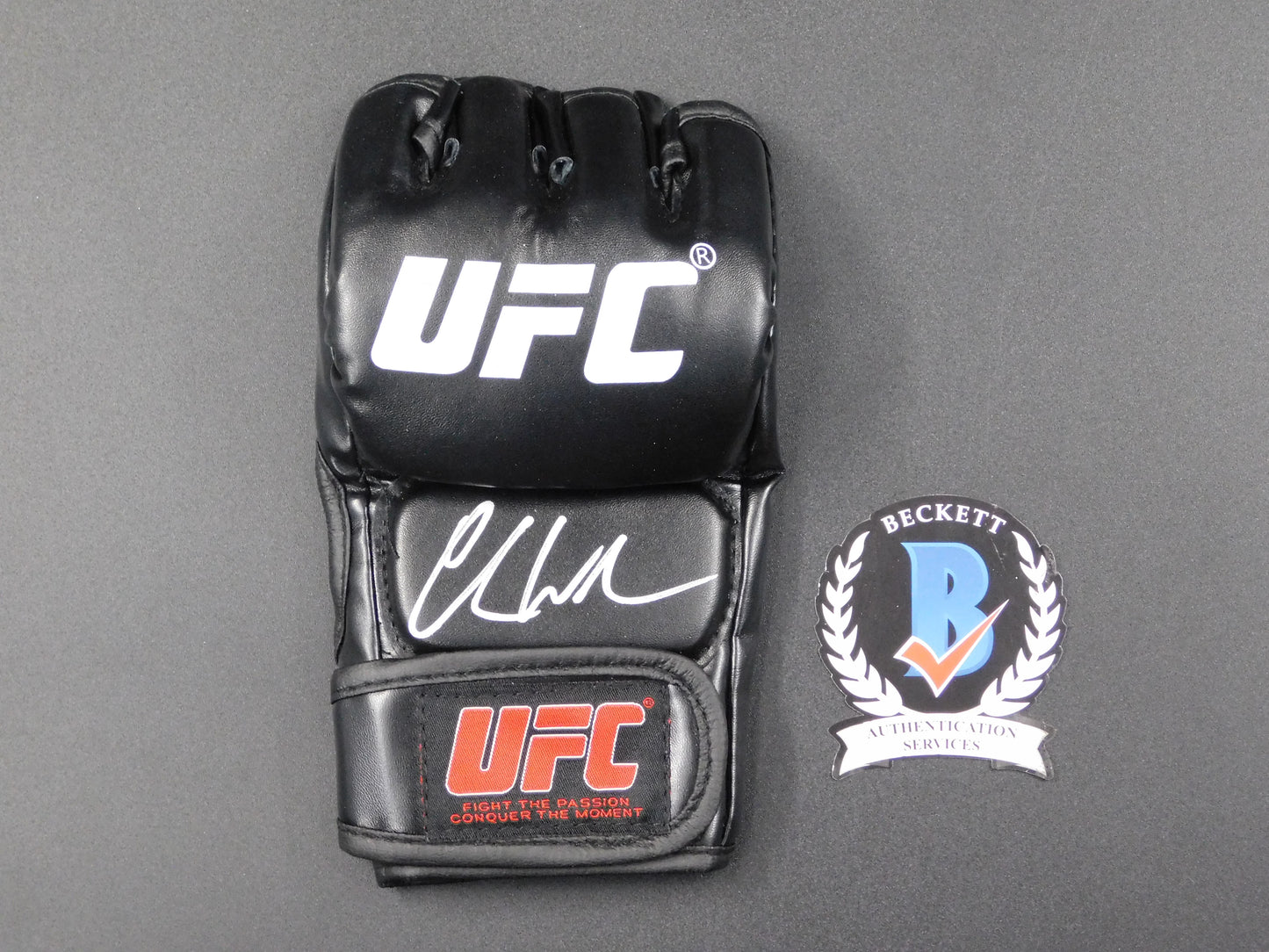 Chris Weidman Signed Autographed UFC Fight Glove UFC Champion HOF BAS COA