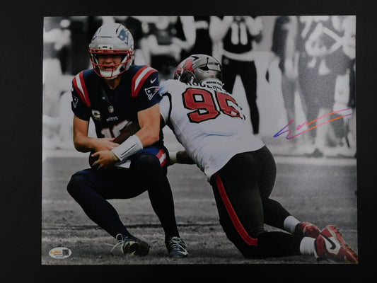 Elijah Roberts Signed Autographed 11x14 Photo Buccaneers JSA Authenticated