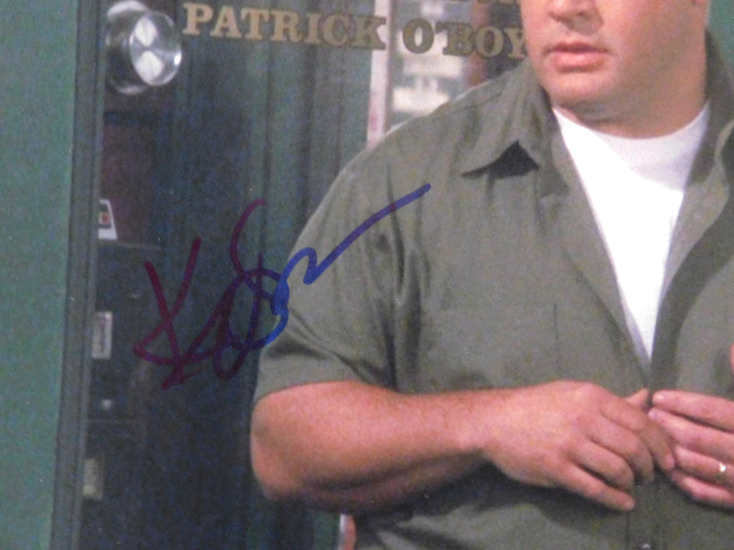 Kevin James Signed/Autographed 11x14 Photo JSA COA
