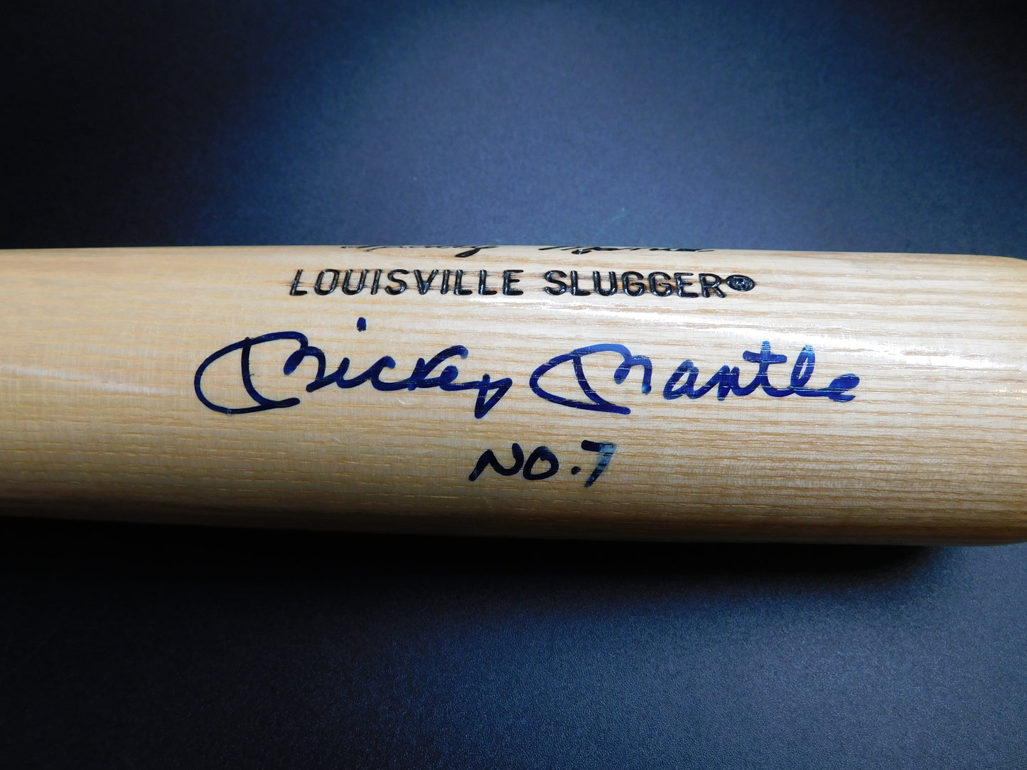 Mickey Mantle No 7 Signed Inscribed Louisville Slugger Game Model Baseball Bat NY Yankees PSA LOA