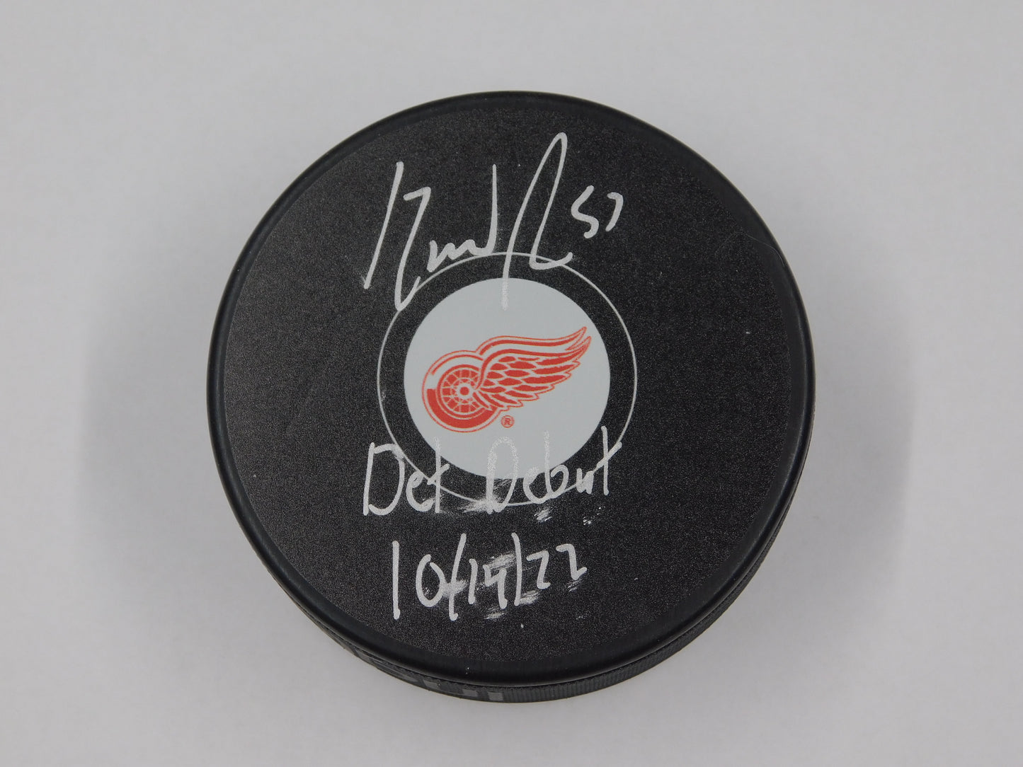 David Perron Signed Autographed Hockey Puck Detroit Red Wings Debut Fanatics COA