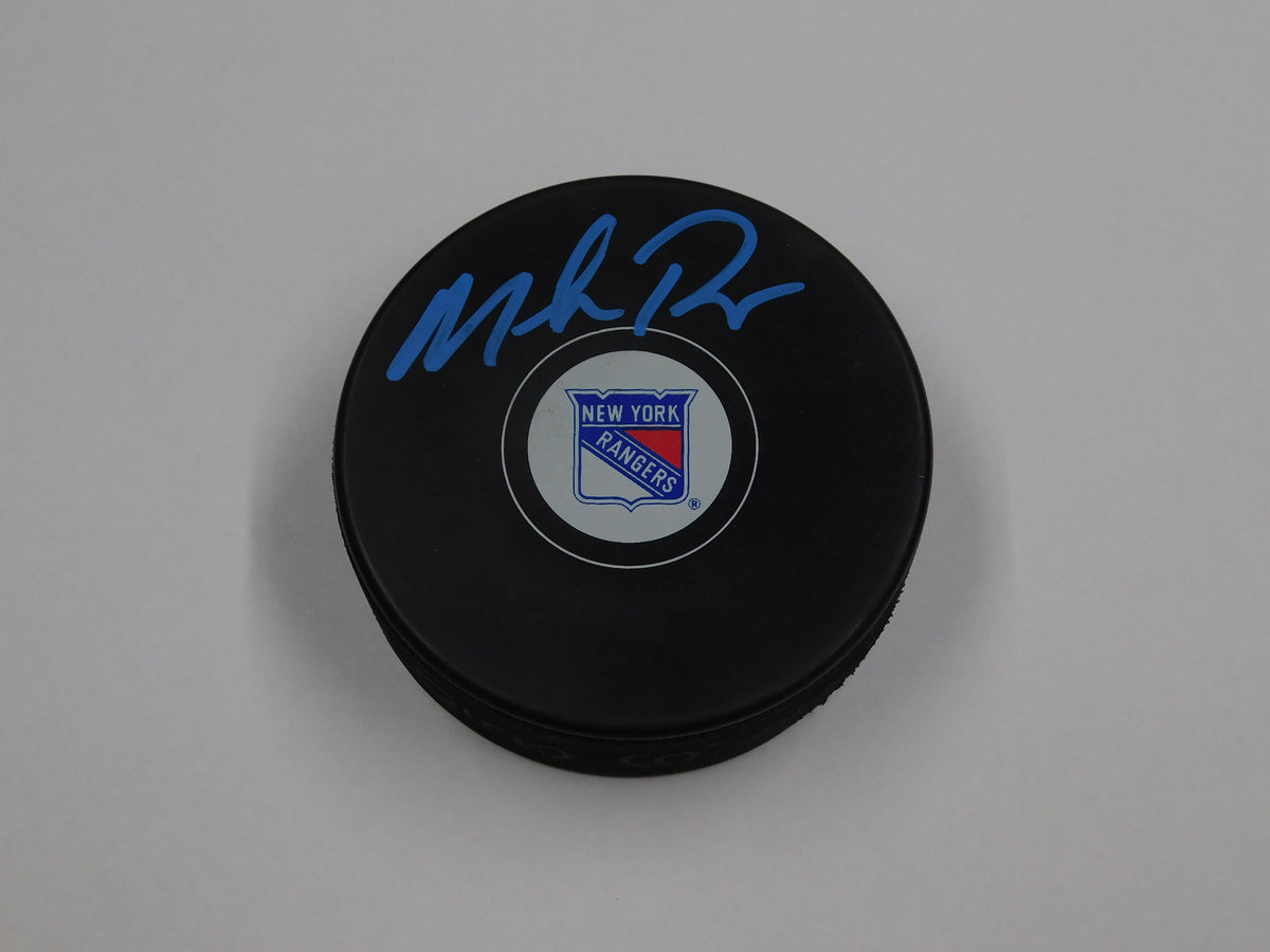 Mike Richter Signed Autographed New York Rangers Hockey Puck Champ Blue JSA COA