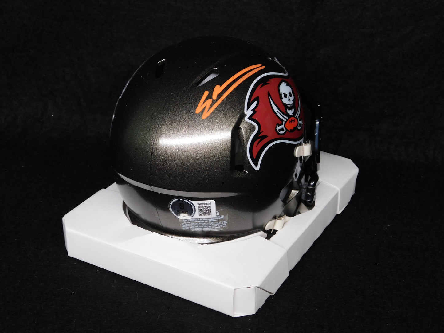 Elijah Roberts Signed Autographed Tampa Bay Buccaneers Mini Helmet BAS COA