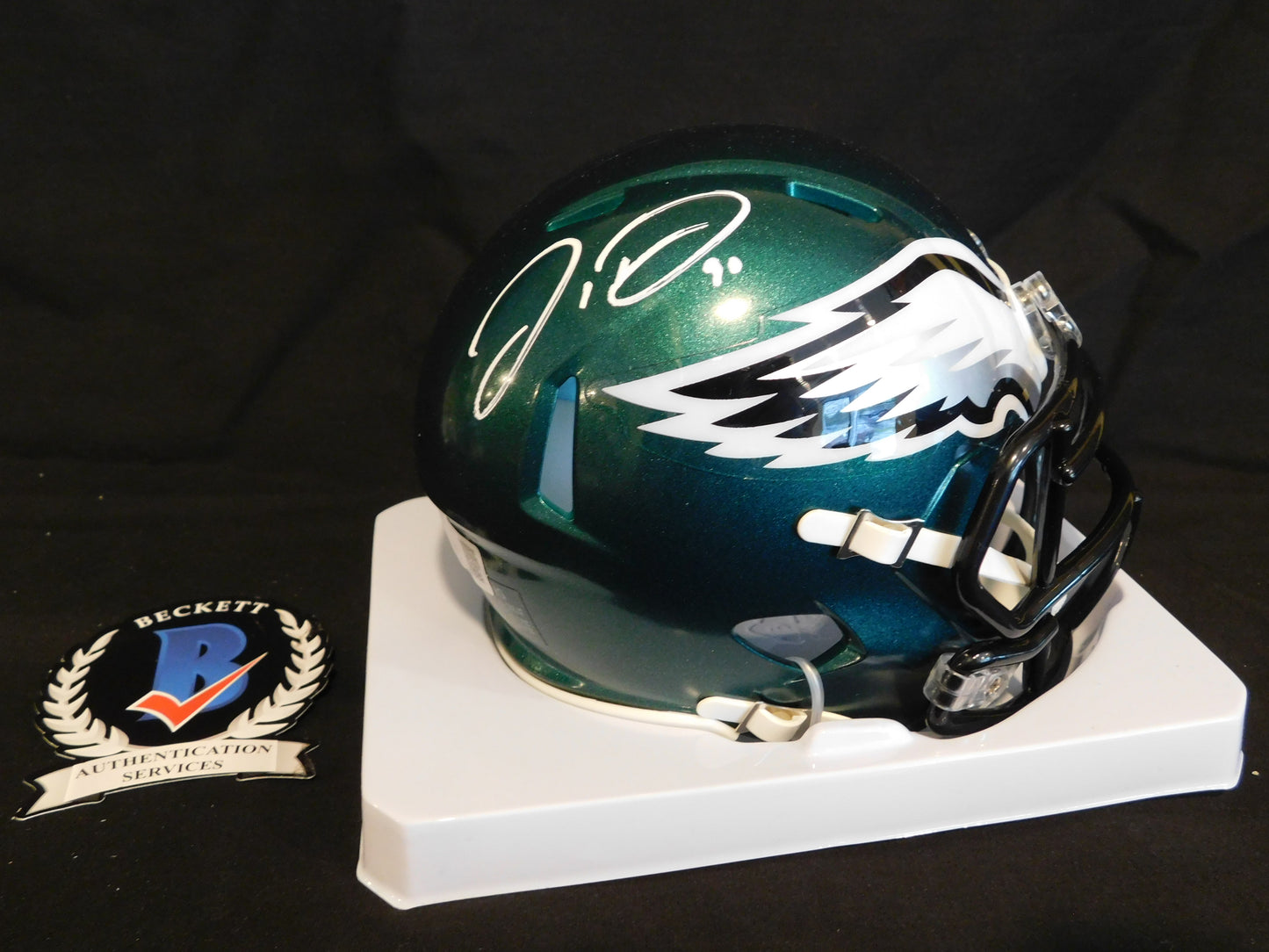 Jordan Davis Signed Autographed Philadelphia Eagles Speed Mini Helmet BAS COA