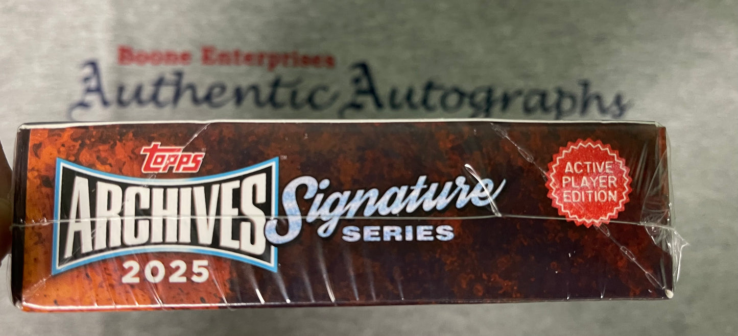 2025 Topps Archives Signature Series Sealed Active Player Edition Autograph