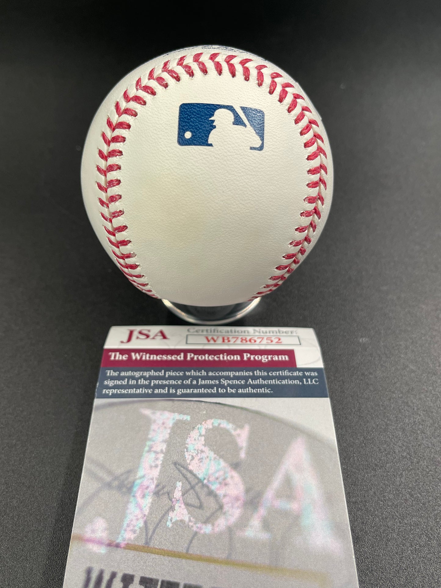 Tom Glavine Signed/Autographed Rawlings OMLB Baseball Inscribed "HOF 14"  JSA