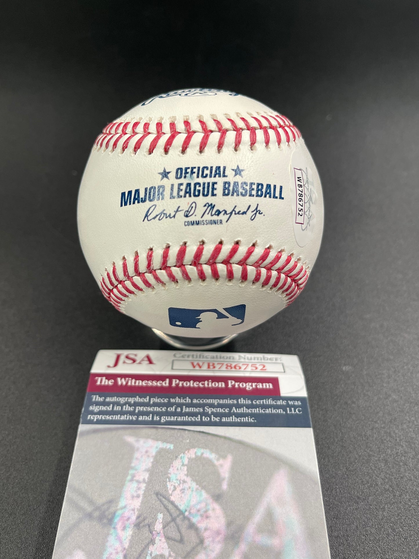 Tom Glavine Signed/Autographed Rawlings OMLB Baseball Inscribed "HOF 14"  JSA