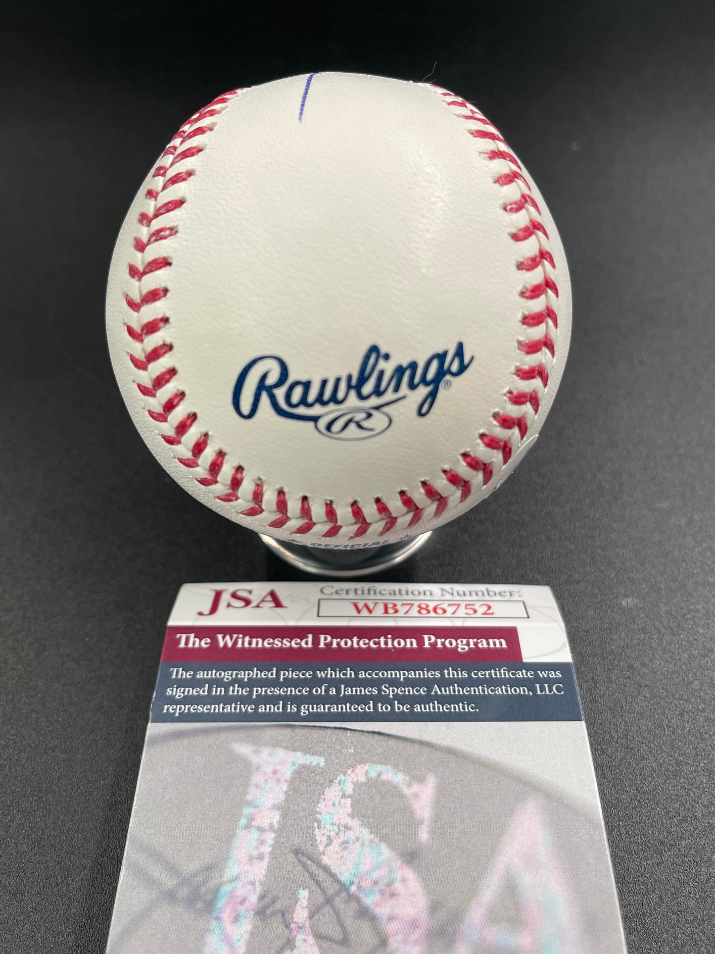 Tom Glavine Signed/Autographed Rawlings OMLB Baseball Inscribed "HOF 14"  JSA