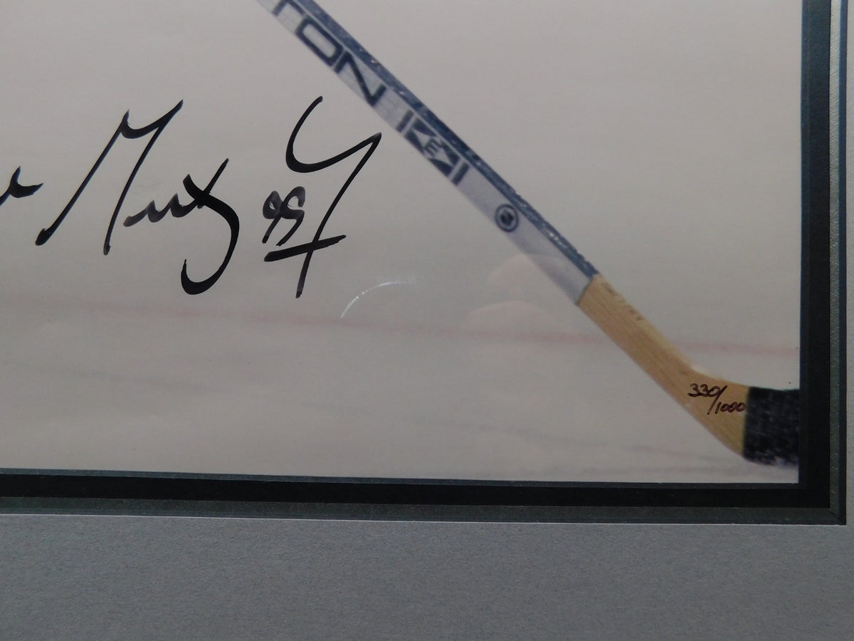Wayne Gretzky Signed Autographed Framed 16x20 Photo UDA COA Kings