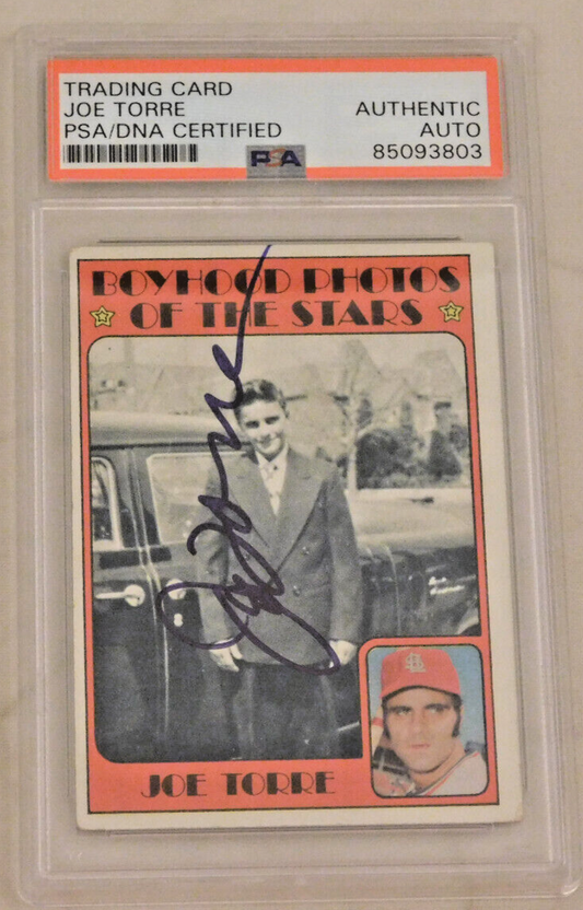 JOE TORRE Signed / Autographed 1972 Topps Baseball Card #341 PSA Slab