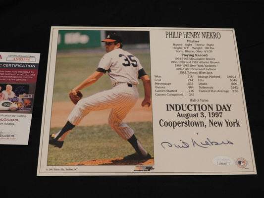 PHIL NIEKRO Signed / Autographed 8x10 HOF Induction Photo JSA COA