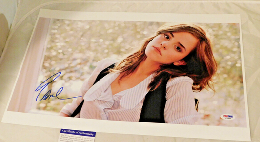 Emma Watson Signed / Autograped 12x18 Photo PSA COA  HARRY POTTER ACTRESS SEXY